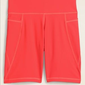 High-Waist Powersoft Side-Pocket 8” Short